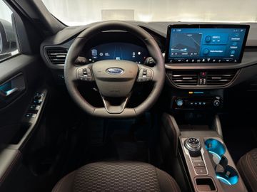 Fahrzeugverkauf 15 Ford Kuga ST-Line 1.5 AT AHK Navi Pano Kamera