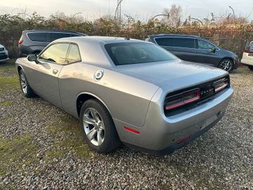 Dodge Challenger SXT 3,6 2015 unfallfrei Leder Top