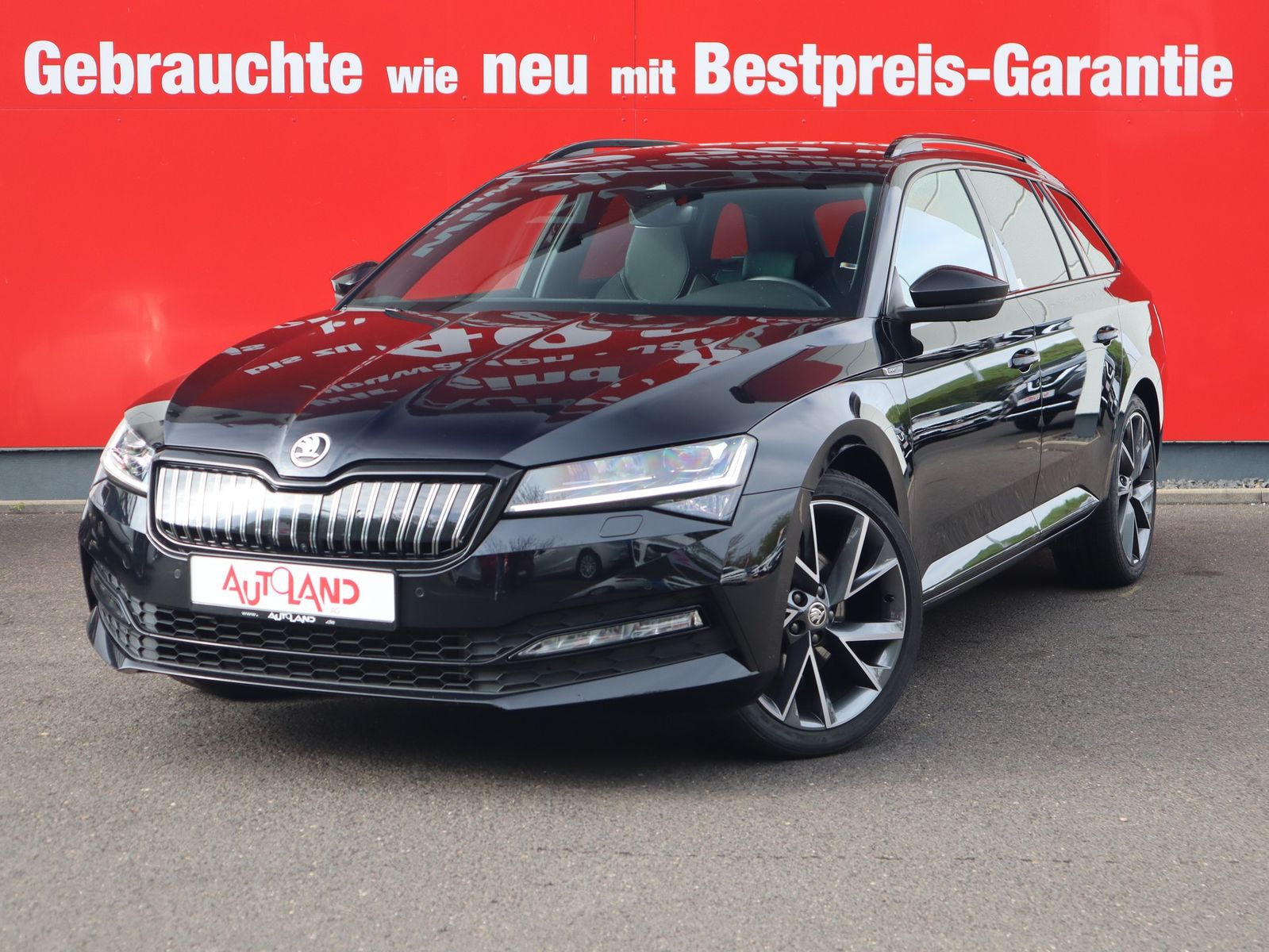Skoda Superb Combi Sportline 1.4 TSI e-Hybrid DSG iV imagem 2