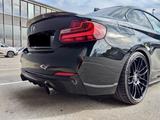 BMW M235i Performance / KW V3 - schwarze BMW M235