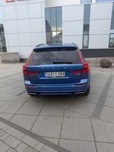 Volvo XC60 B5 D AWD R Design Geartronic R Design - Volvo XC60 in Wiesbaden