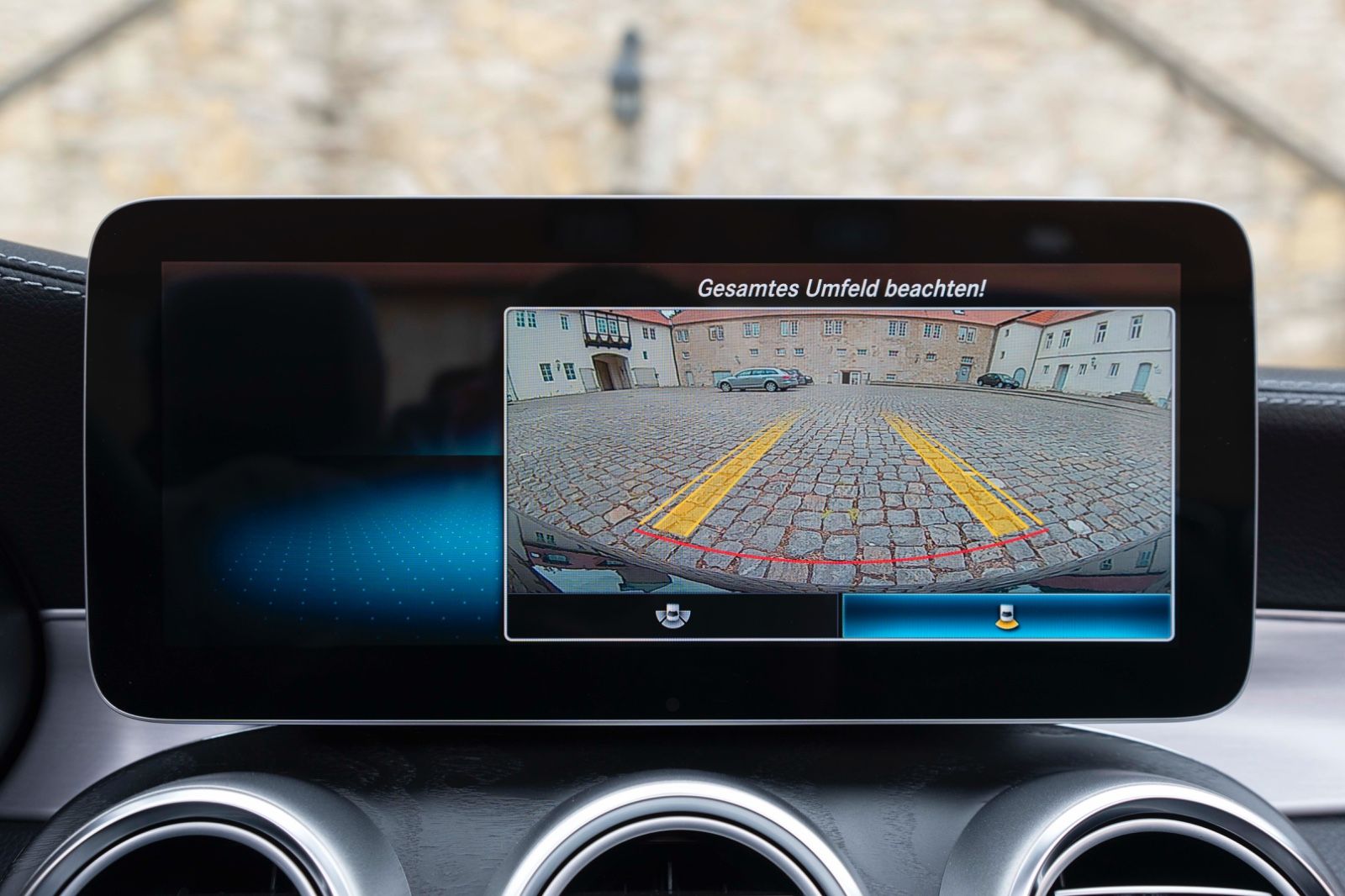 Fahrzeugabbildung Mercedes-Benz C 63 AMG  CABRIO AMG LED BURMESTER NAV KAMERA