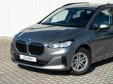 BMW 220i Active Tourer AHK PANO SpSitze RFK ShadowL - BMW 220 Active Tourer Jahreswagen
