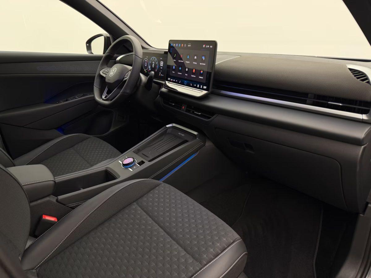 Volkswagen T-Roc 1.5 eTSI DSG R-Line +ASSISTENZ+360CAM+HUD+