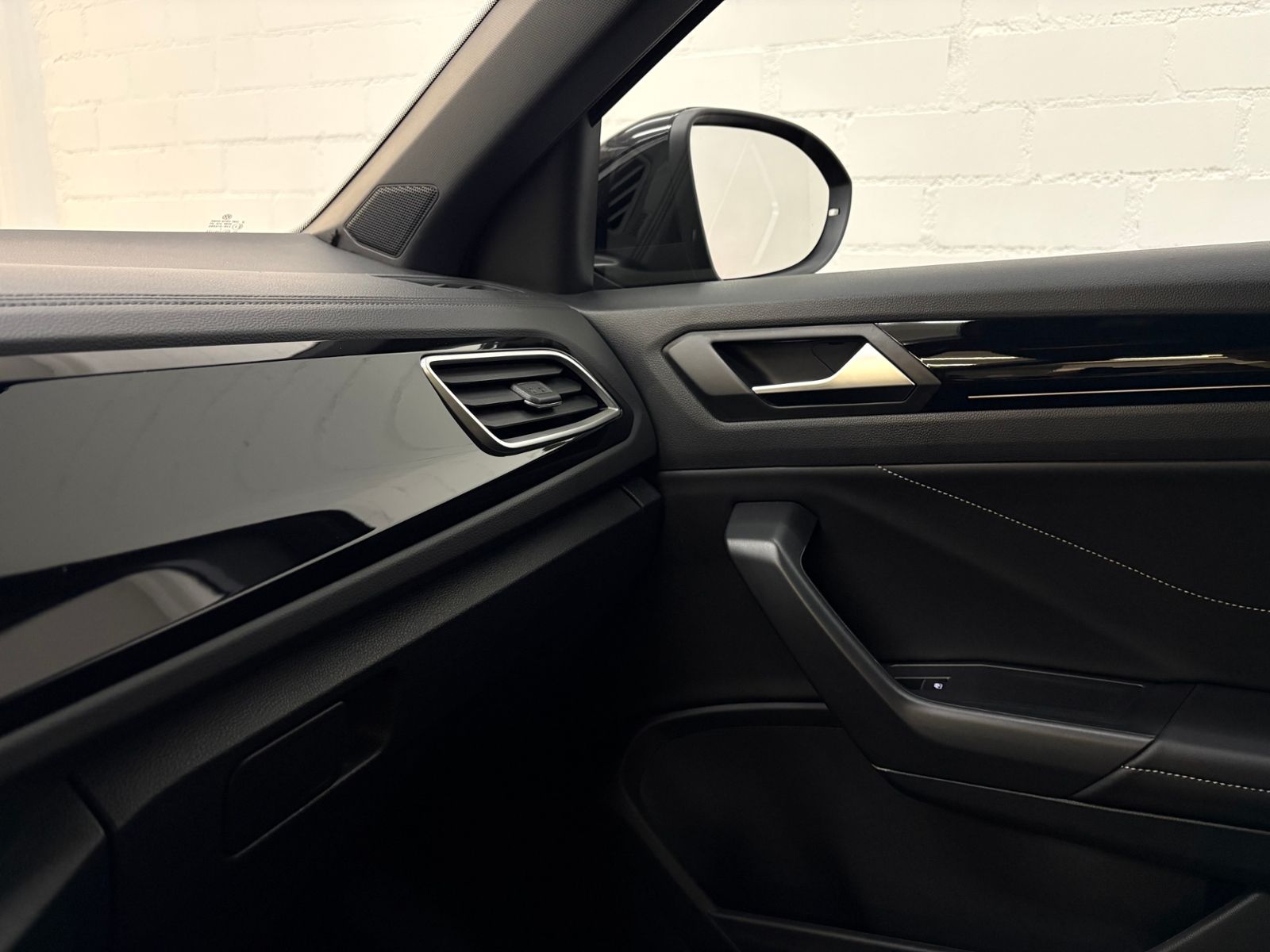 Volkswagen T-Roc - Bild 21