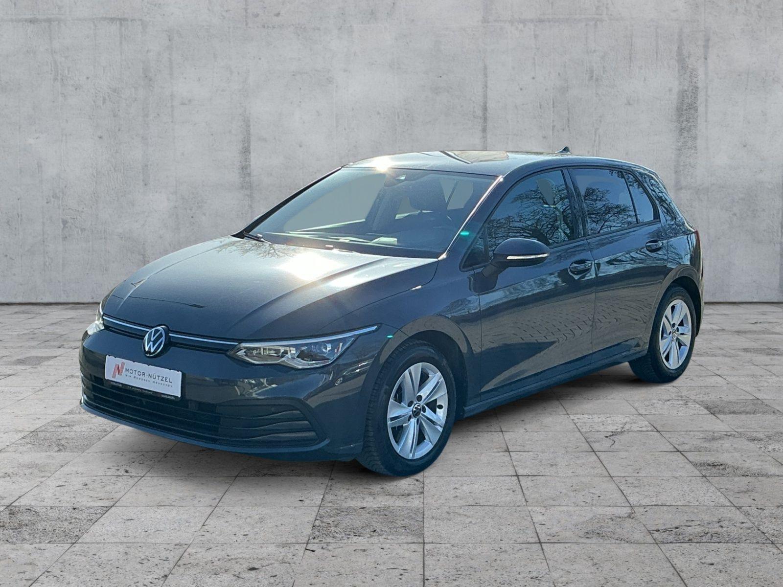 Volkswagen Golf VIII 1.5 TSI 5JG+LEDplus+NAV+AHK+DCC+HARMAN