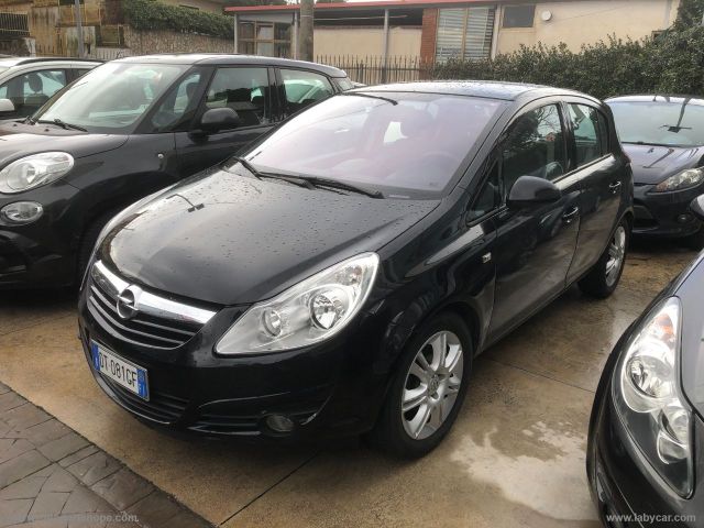 Opel OPEL Corsa 1.2 5p. Cosmo