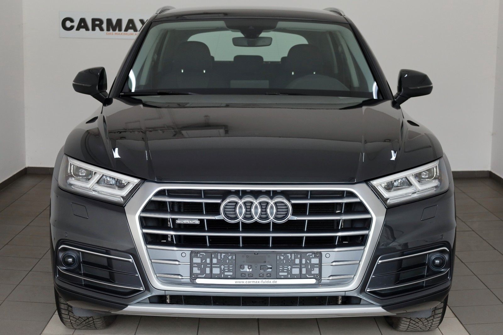 Fahrzeugabbildung Audi Q5 quattro sport Navi,LED,ACC,SH,Kamera,AHK, +WR
