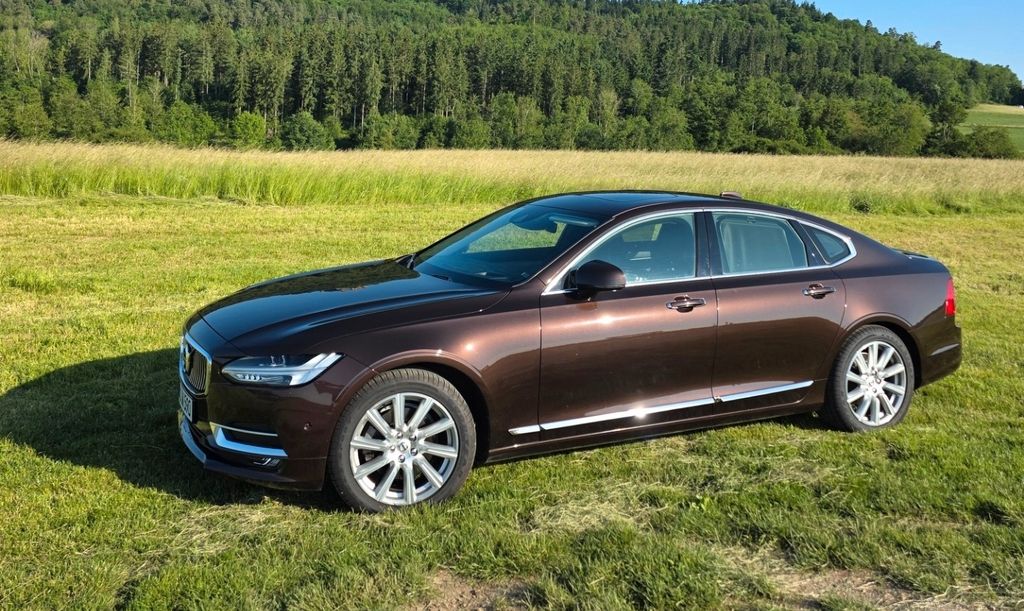 Image of Volvo S90