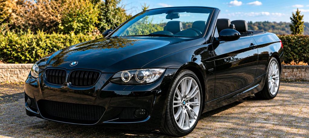 Image of BMW 320