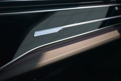AUDI RSQ8 performance | B&O Advanced | Carbon | 305 AUDI RSQ8 performance | B&O Advanced | Carbon | 305