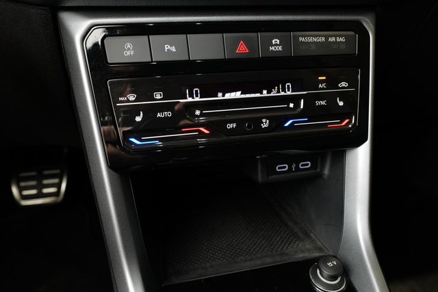 Volkswagen T-Cross 1.0TSI DSG Active Navi Led ACC