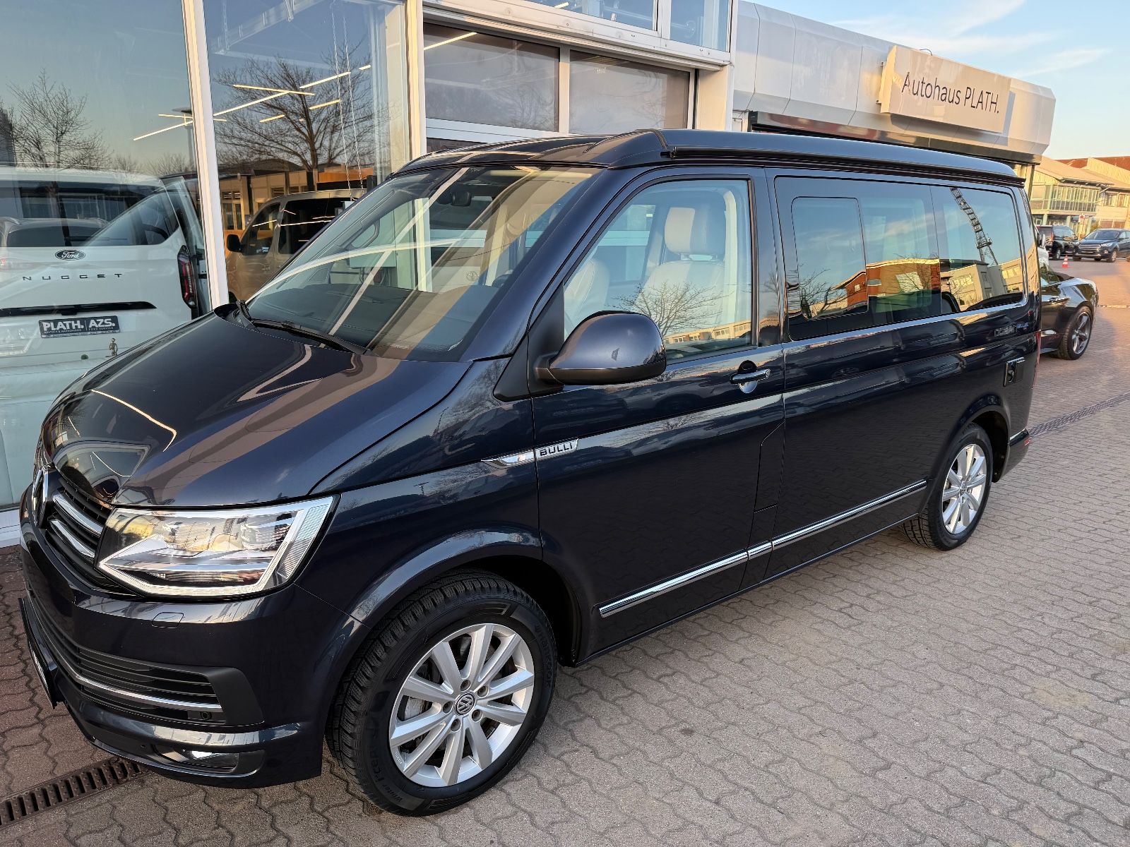 Volkswagen T6 California California Ocean Blue foto 4