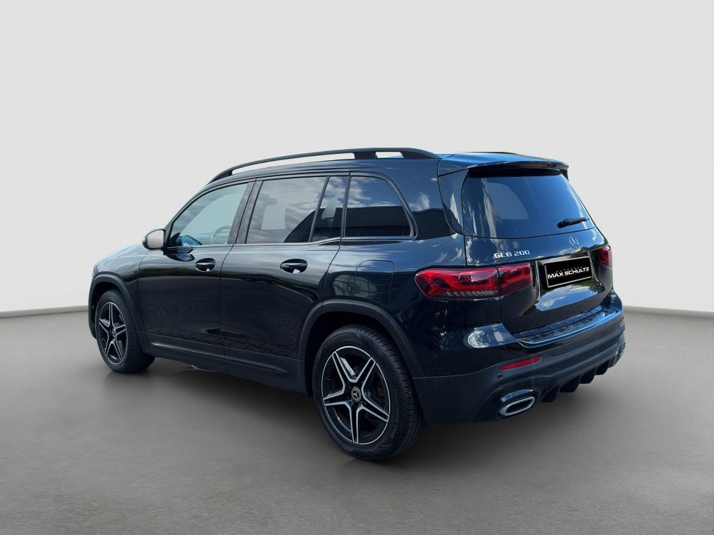 Fahrzeugabbildung Mercedes-Benz GLB 200 AMG Line*Night Paket*Kamera*Ambiente