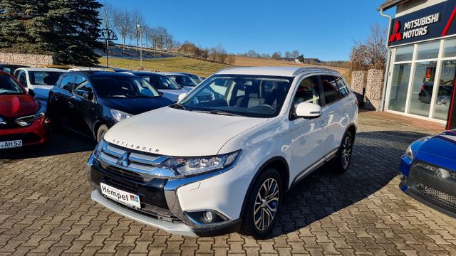 Mitsubishi Outlander Edition+ 2.2 DI-D 4WD AT Top Zustand