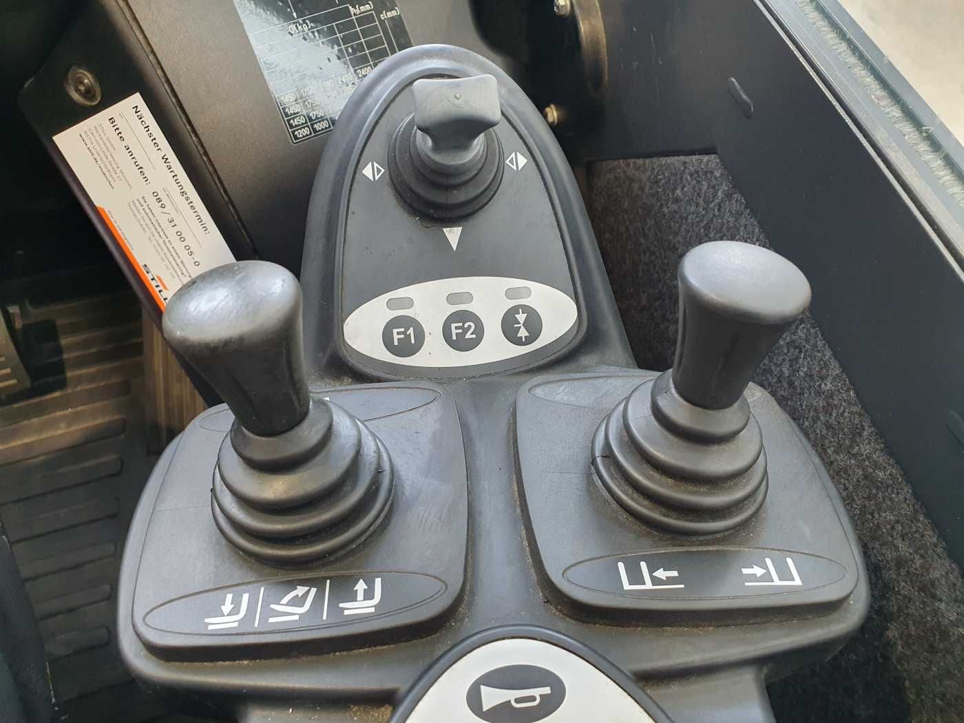 Fahrzeugabbildung Still RX70-35 / Duplex: 3.40m / nur 1.328h! / SS