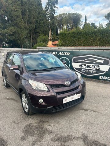 Toyota Urban Cruiser Urban Cruiser 1.4 D-4D AWD 