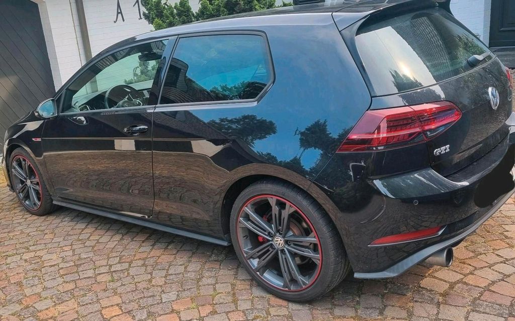 Image of Volkswagen Golf