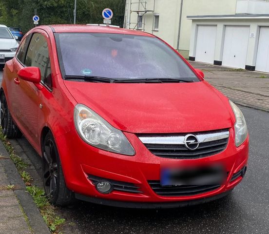 Opel Corsa Rot