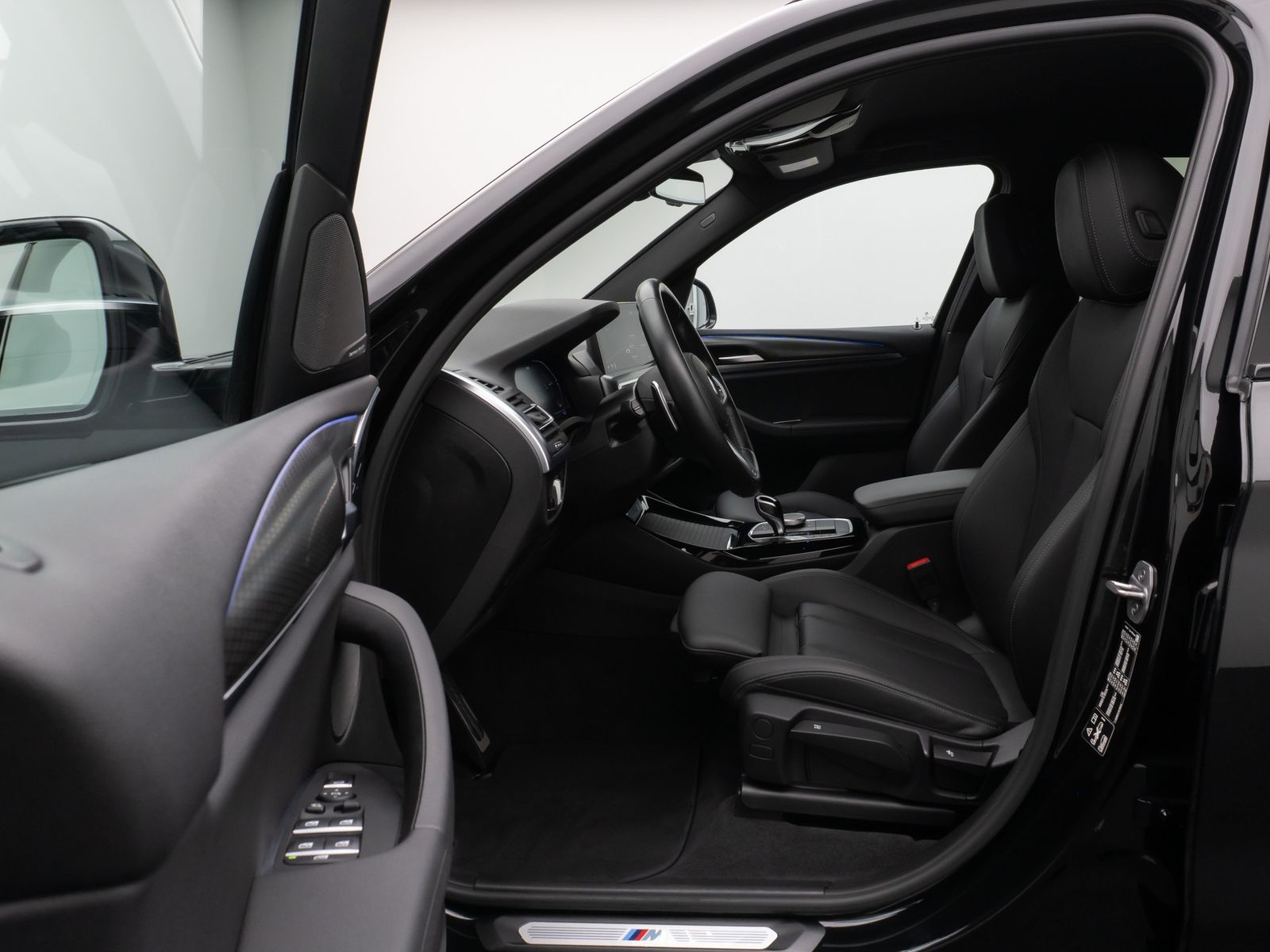 Fahrzeugabbildung BMW X3 xD20i M Sport Kamera DAB H/K AHK Alarm 20Zoll