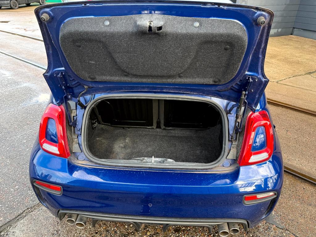 Abarth 595 Competizione