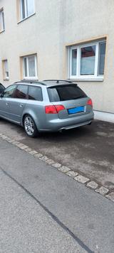 Audi A4 2.0 T FSI Avant - S Line, 8-fach bereift - Audi A4 aus 2006: Line