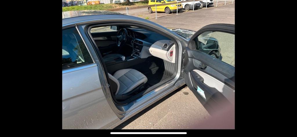 Mercedes-Benz C 350