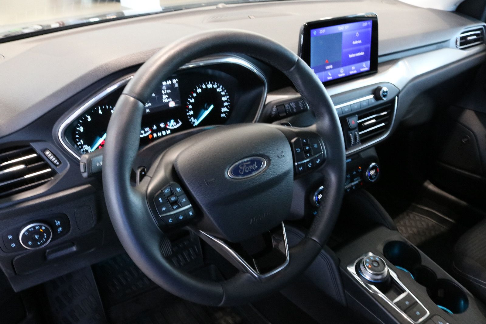 Fahrzeugabbildung Ford Focus Turnier Titanium  Automatik   Navi/Kamera