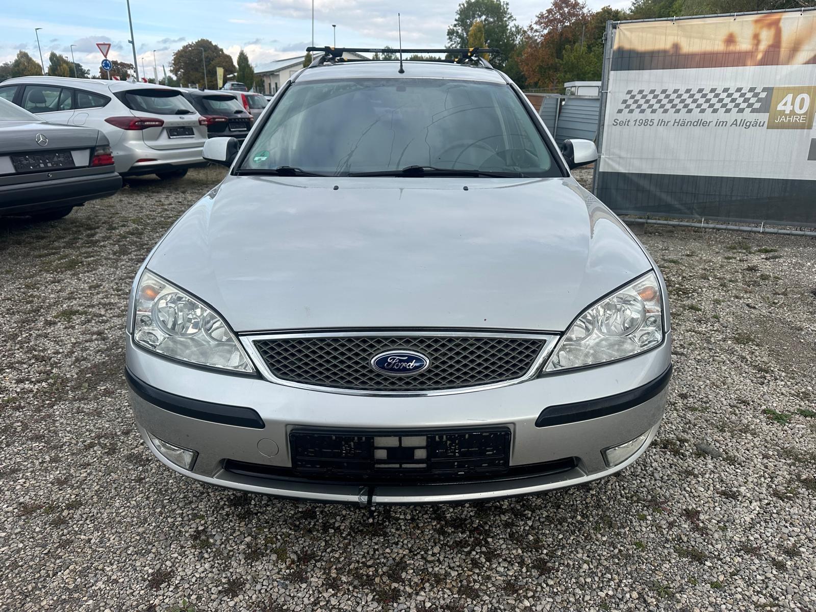 Ford Mondeo 2005 — вигляд ззаду