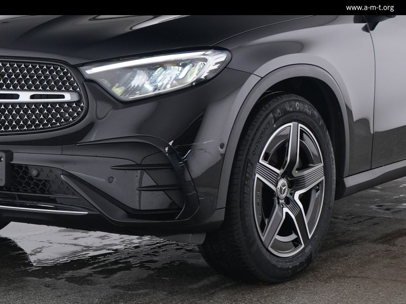 MERCEDES-BENZ GLC 220