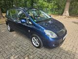 Toyota Corolla Kombi 1.6 Sol - Toyota Corolla mit Benzin-Antrieb: Kombi, Sol