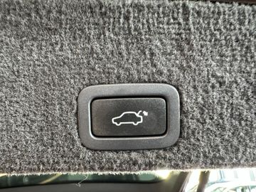 Volvo XC60 Momentum AWD *Xenon*Leder*