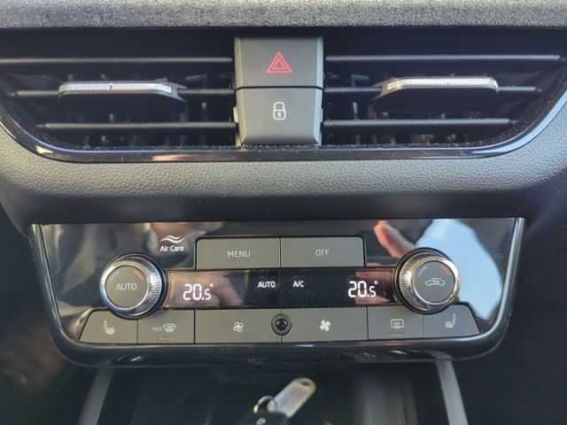 Fahrzeugabbildung SKODA Kamiq 1.0 TSI DSG Selection WINTER PLUS KOMFORT