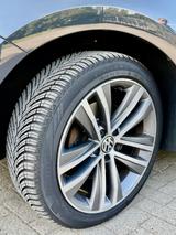 Volkswagen DSG Highline, 7-Sitzer, ACC, AHK, PANO, Sport - VW Sharan Gebrauchtwagen in Düsseldorf