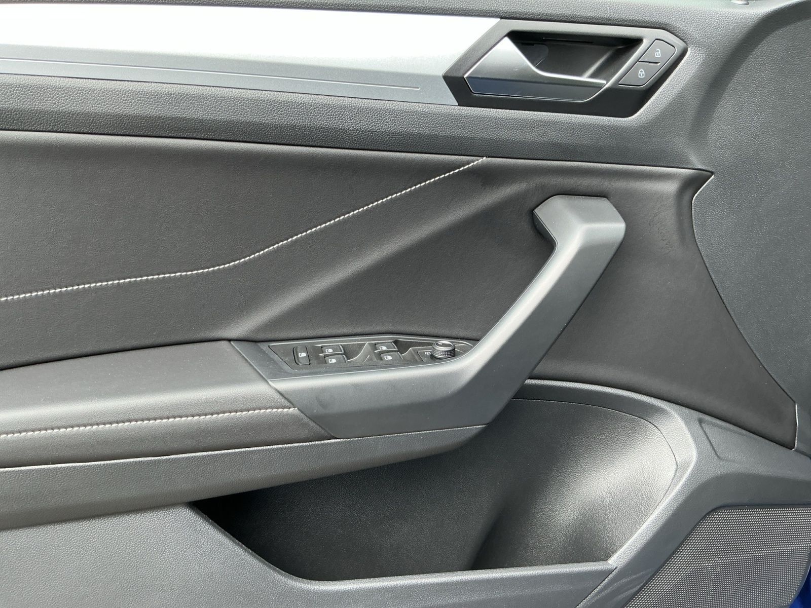 Volkswagen T-Roc - Bild 15
