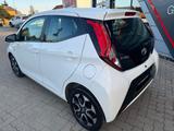 Toyota Aygo AYGO x-play Team D 1.Hand Kamera - Toyota Aygo (X) in Rostock