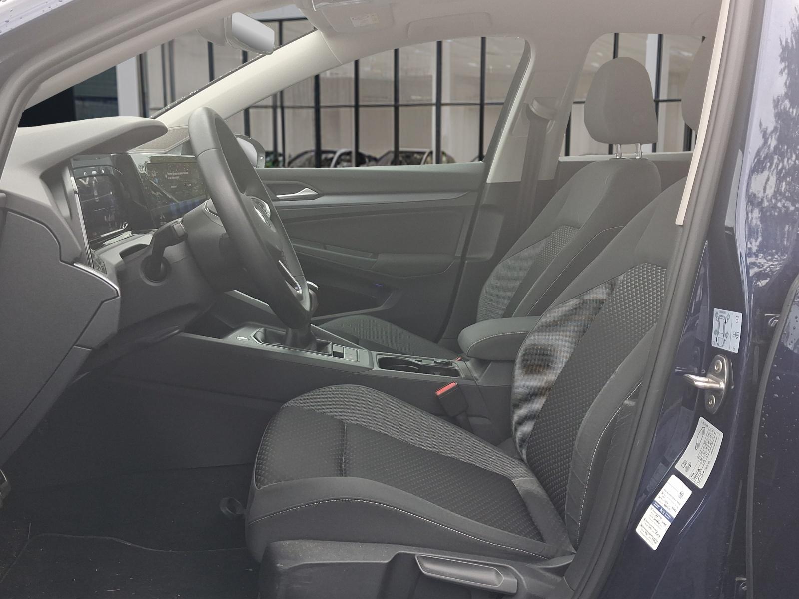 Volkswagen Golf VIII Lim. Active Pano ACC Standheizung LED, миниатюра 5
