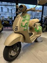 Vespa 946 125 Dragon Limitiert