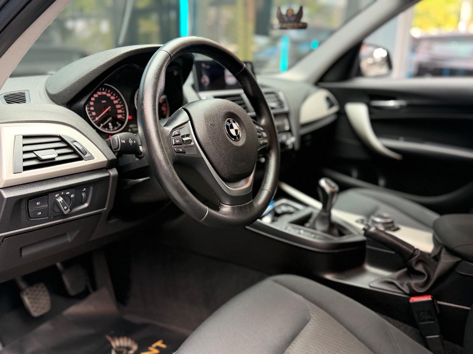 BMW 120 Limo/Xenon/KlimaA/Navi/PDC/BT/Temp.