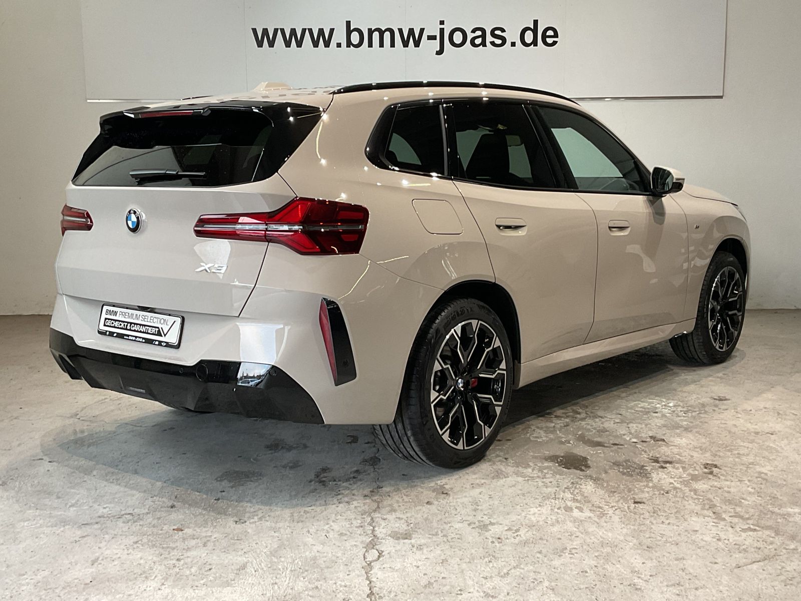 Fahrzeugabbildung BMW X3 20 xDrive M Sportpaket HK HiFi DAB LED
