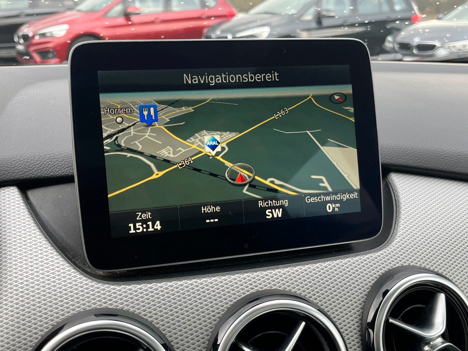 Fahrzeugabbildung Mercedes-Benz B 200 Aut. Navi Leder Pano LED SPORTSITZE Kamera