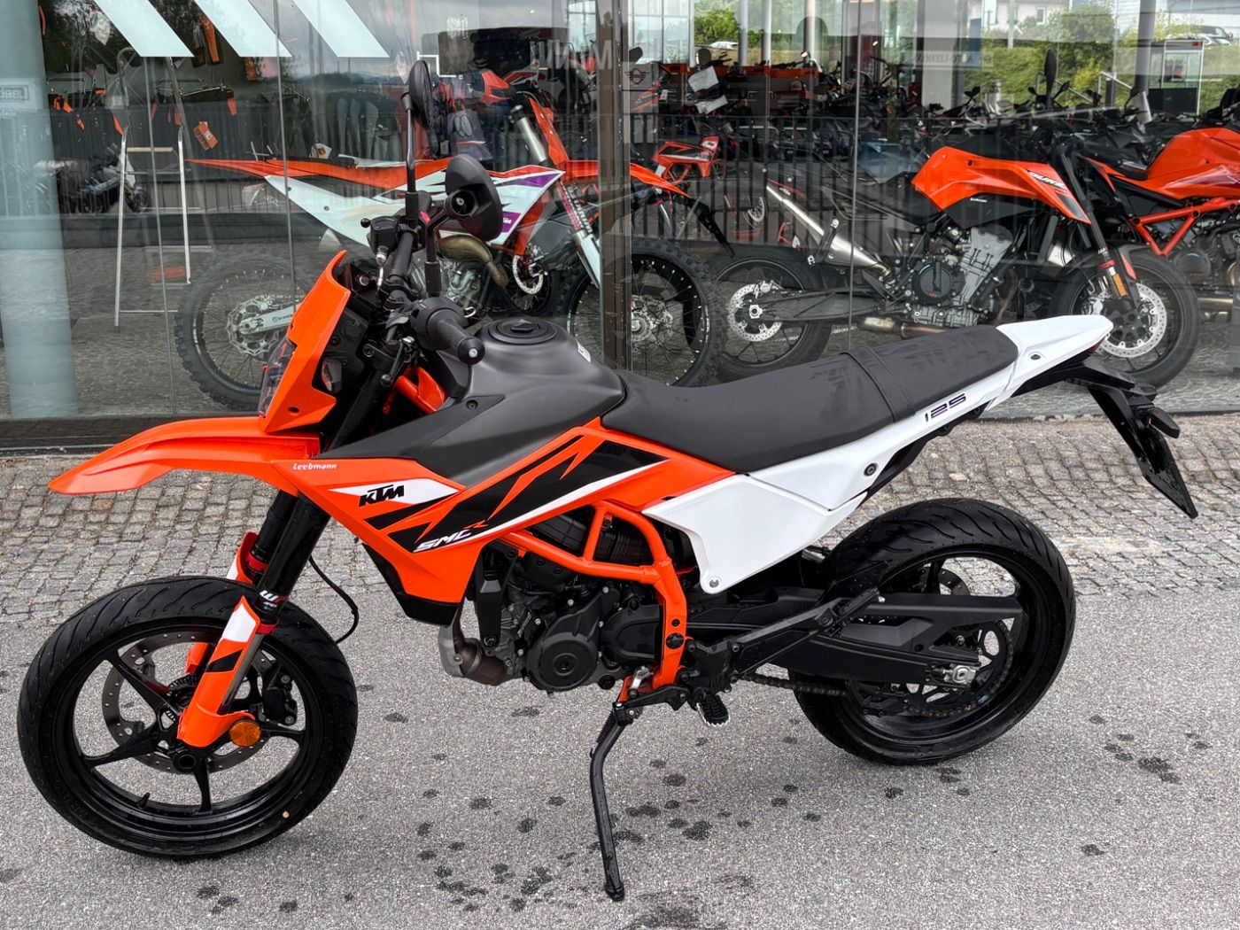Fahrzeugabbildung KTM 125 SMC R 2026