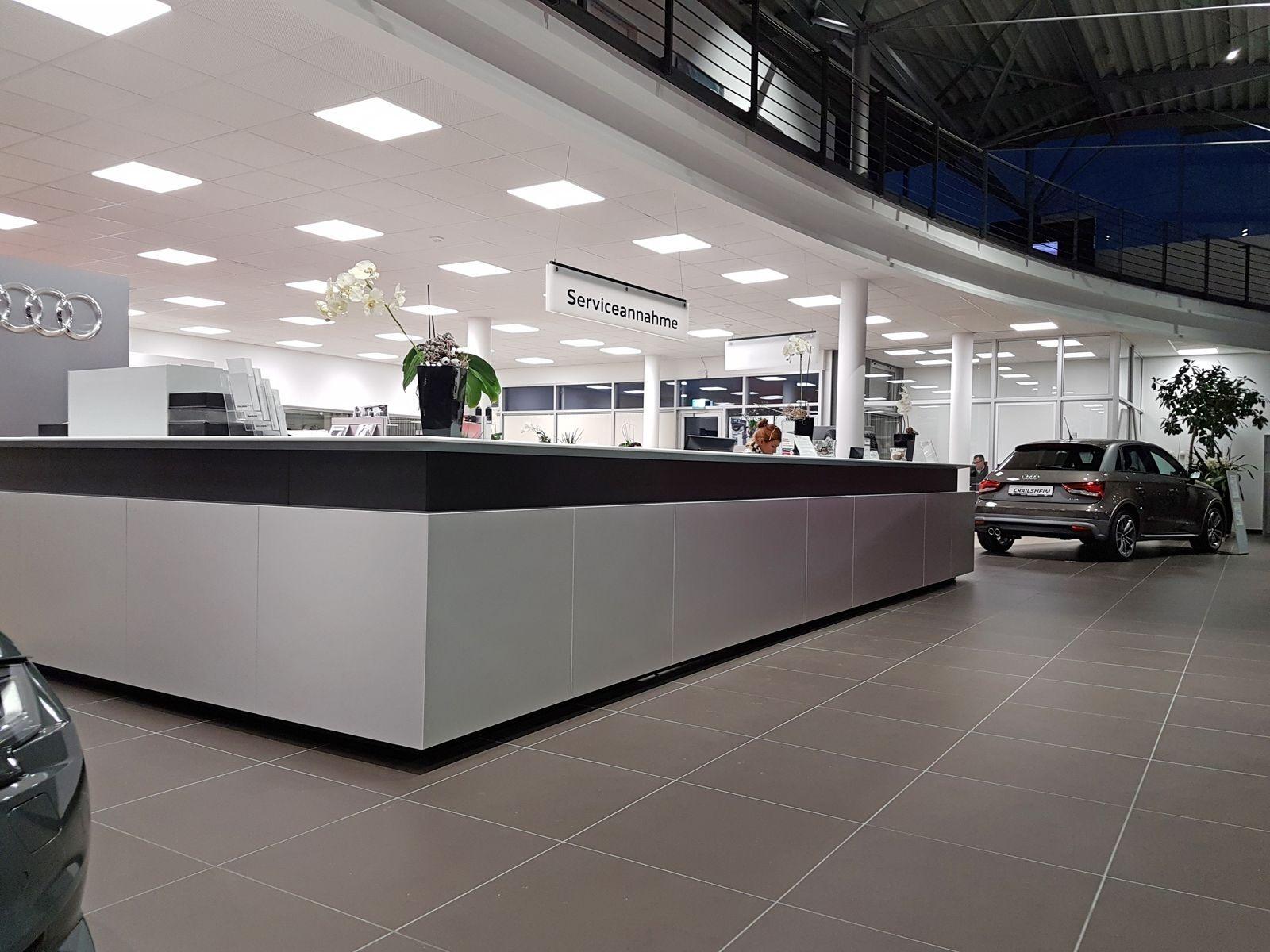 showroom-image-top