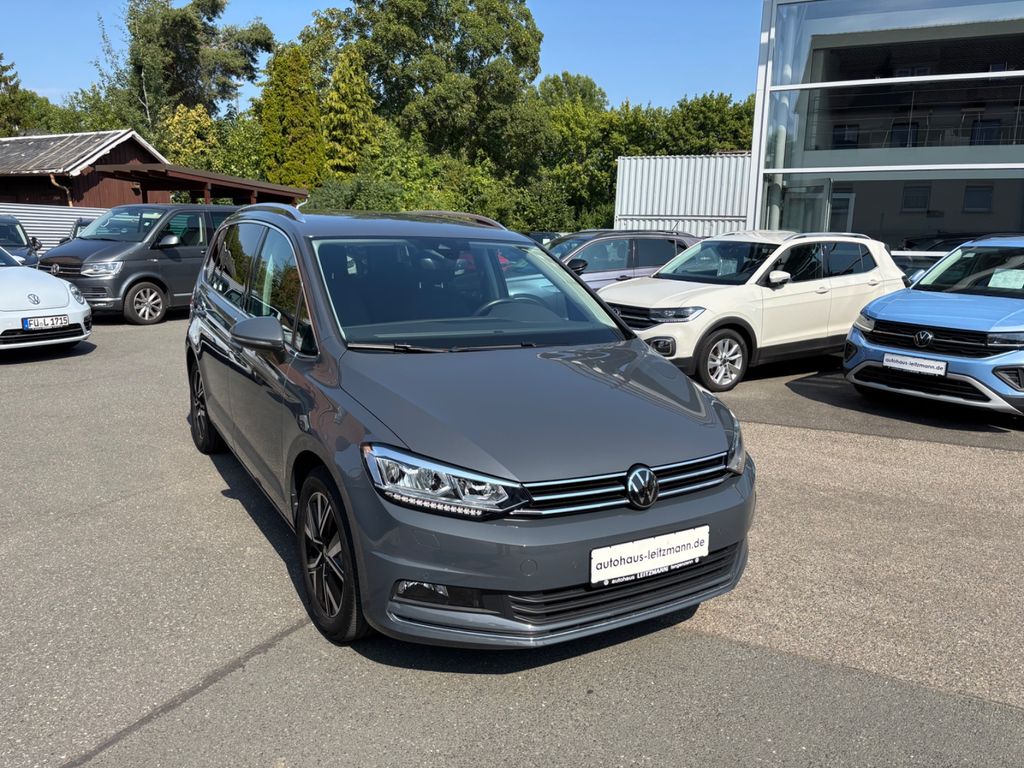 Image of Volkswagen Touran