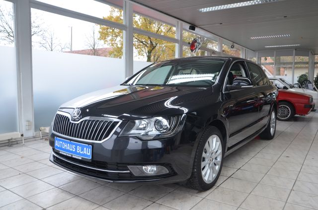 Skoda Superb 2.0 TDI Exclusive *DSG*XENON*STANDHZG*PDC