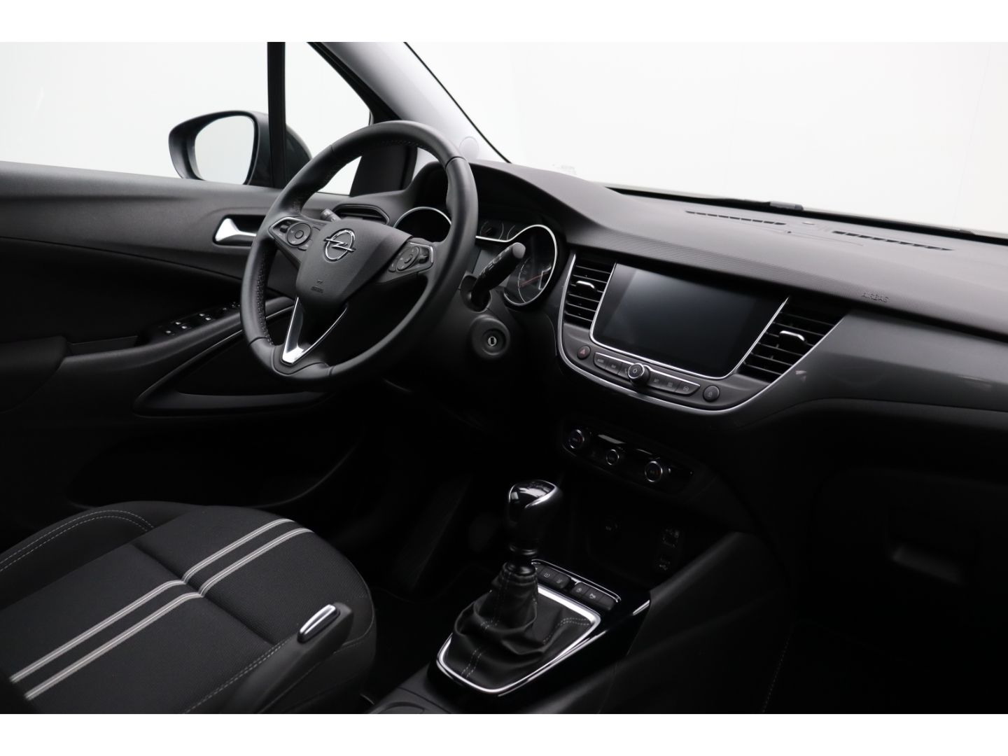 Fahrzeugabbildung Opel Crossland 1.2 Elegance Kamera AHK LED Totwinkela