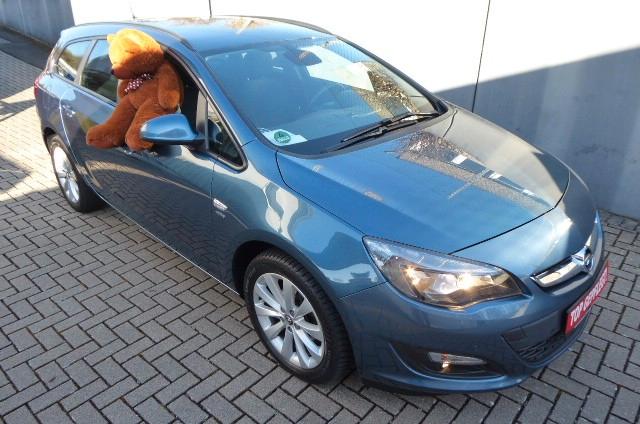 Opel Astra J Sports Tourer Active Kombi Scheckheft