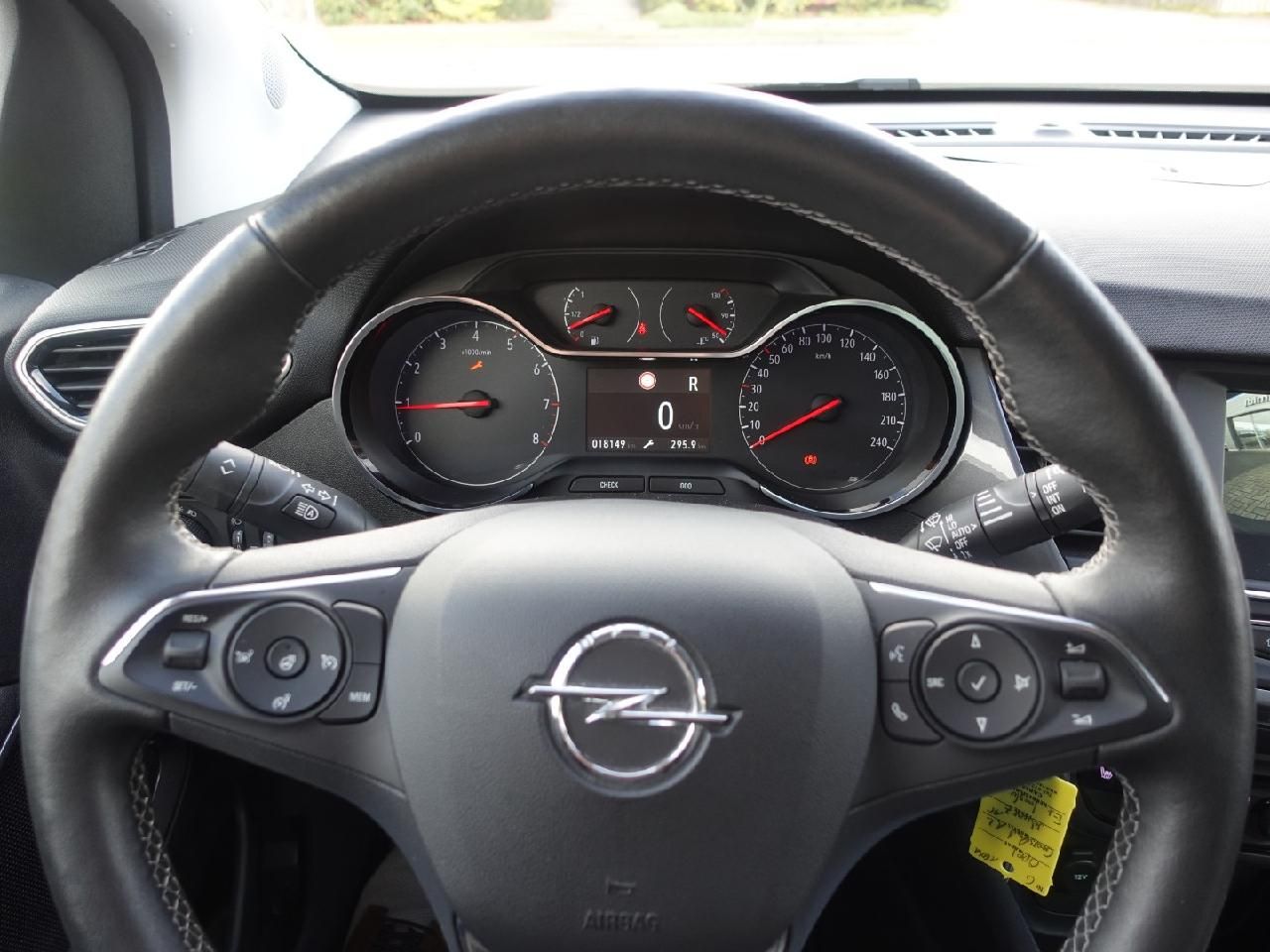 Fahrzeugabbildung Opel Crossland 1,2 Elegance Automatik