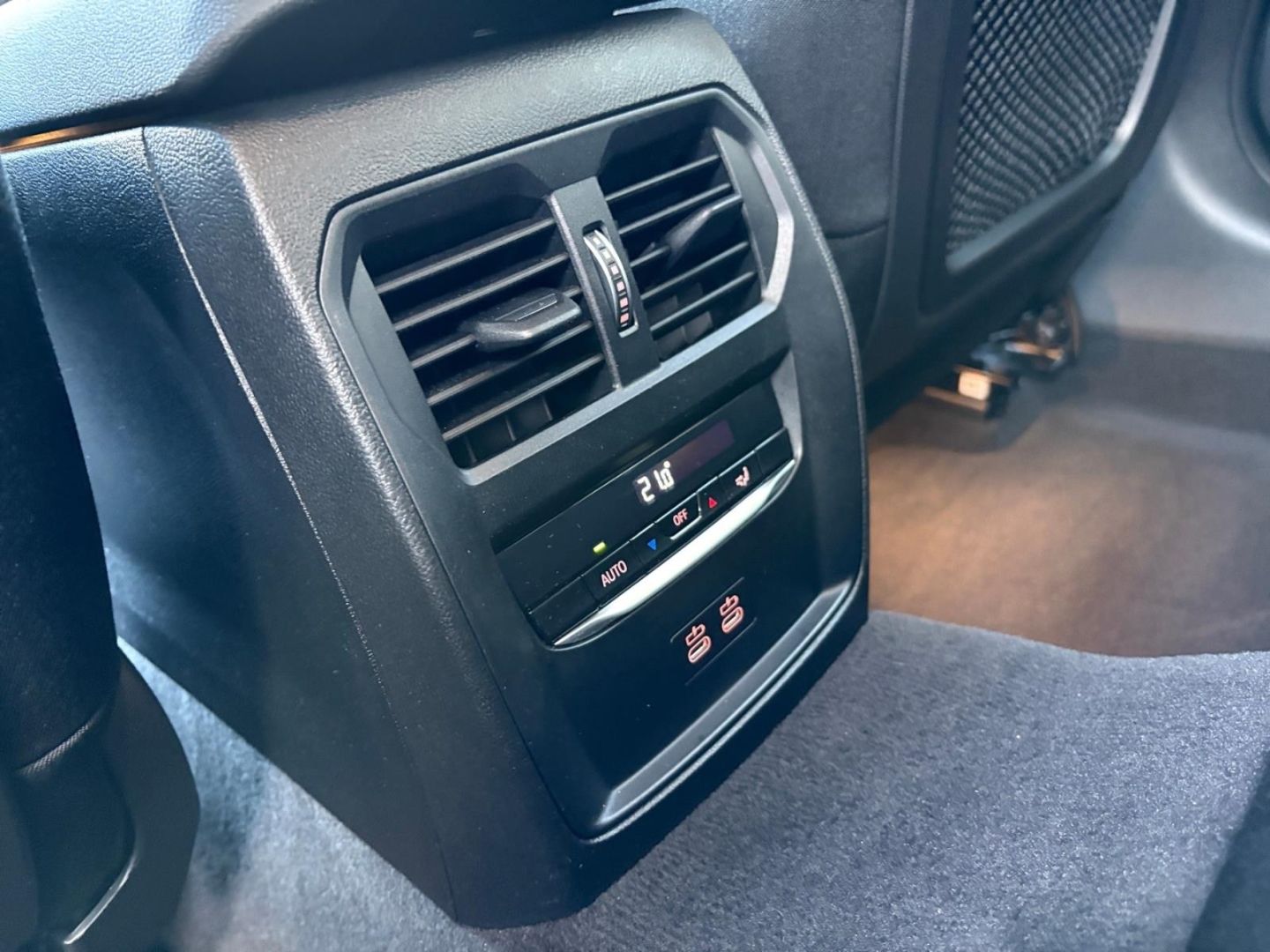 BMW 318 i Advantage Touring++1.HAND!++TOPGEPFLEGT!++ foto 16