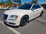 Chrysler 300C 5,7l V8 Hemi - Chrysler: Hemi